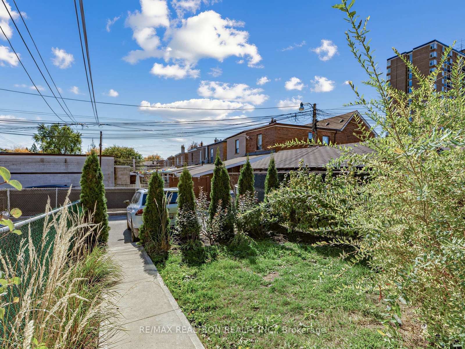 Photo 28 of Unit Bsmt, 1939 Davenport Road, Toronto, Weston-Pellam Park — HOMEH