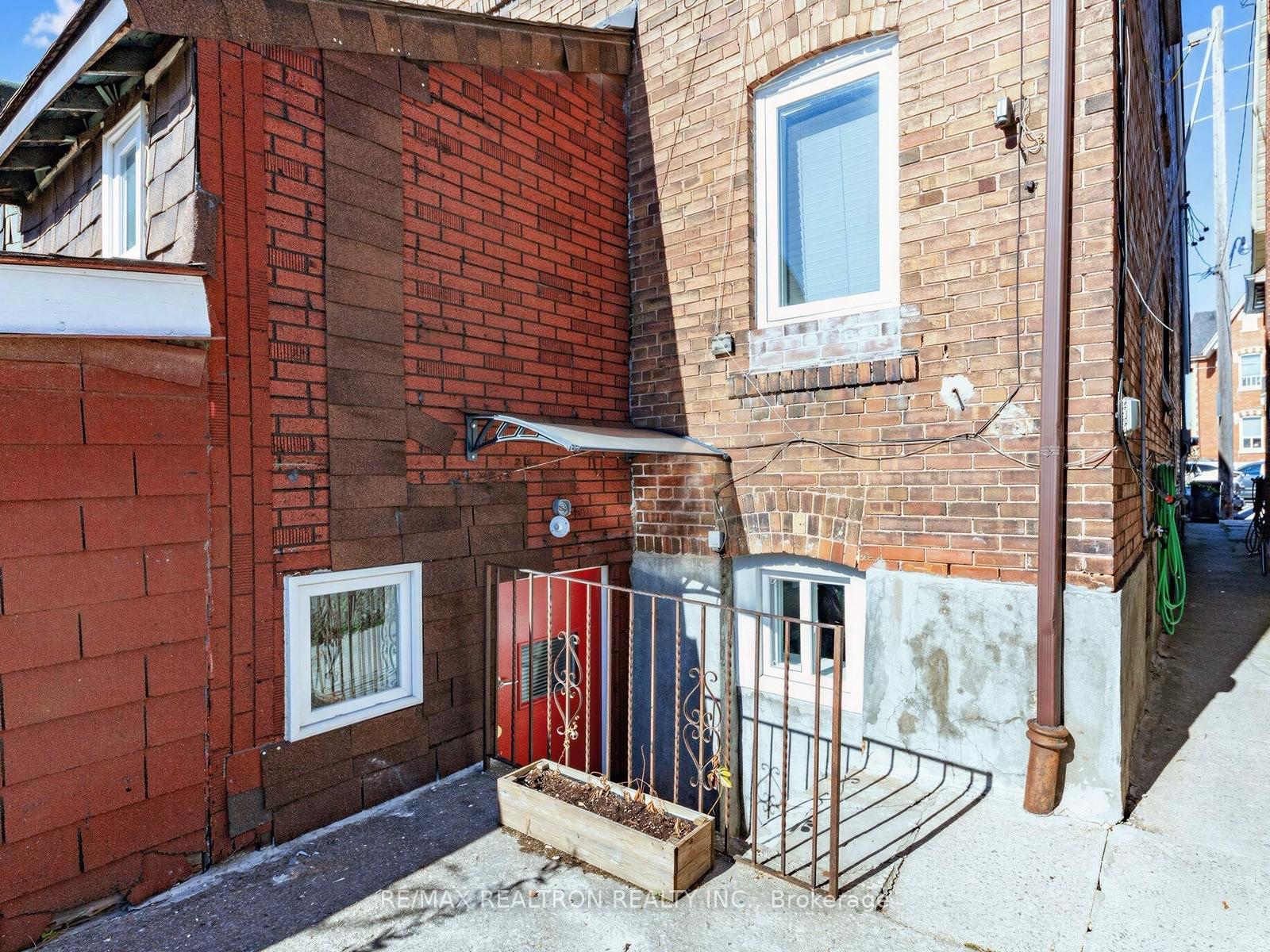 Photo 31 of Unit Bsmt, 1939 Davenport Road, Toronto, Weston-Pellam Park — HOMEH