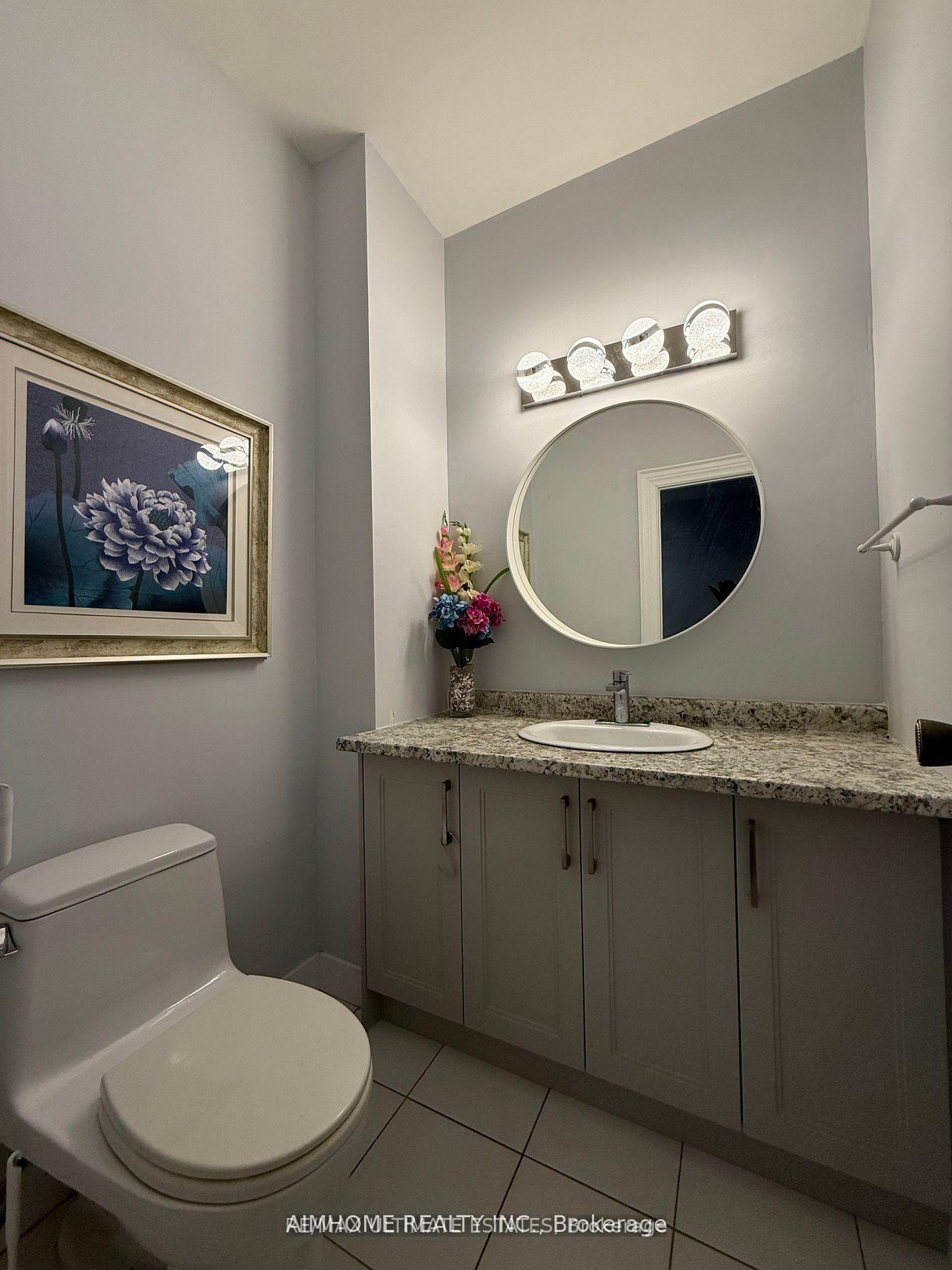 Photo 5 of 338 Steeles Avenue E, Markham, Bayview Glen — HOMEH