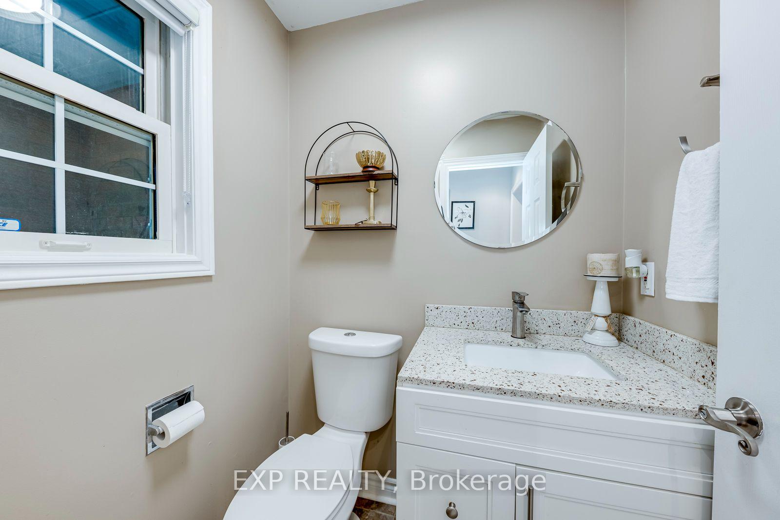 Photo 21 of 19 Horned Owl Drive, Brampton, Sandringham-Wellington — HOMEH