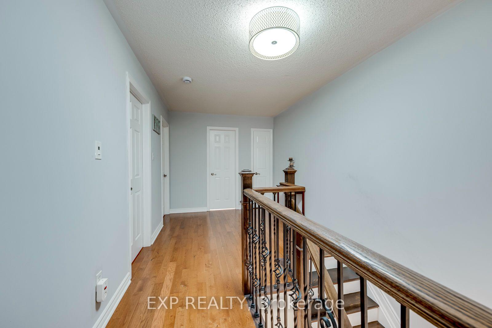 Photo 23 of 19 Horned Owl Drive, Brampton, Sandringham-Wellington — HOMEH