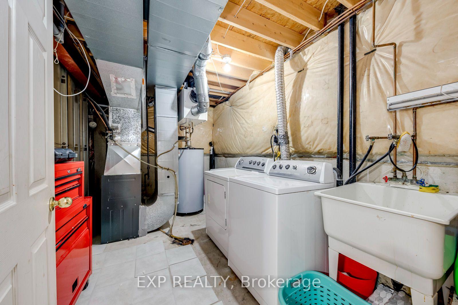 Photo 40 of 19 Horned Owl Drive, Brampton, Sandringham-Wellington — HOMEH