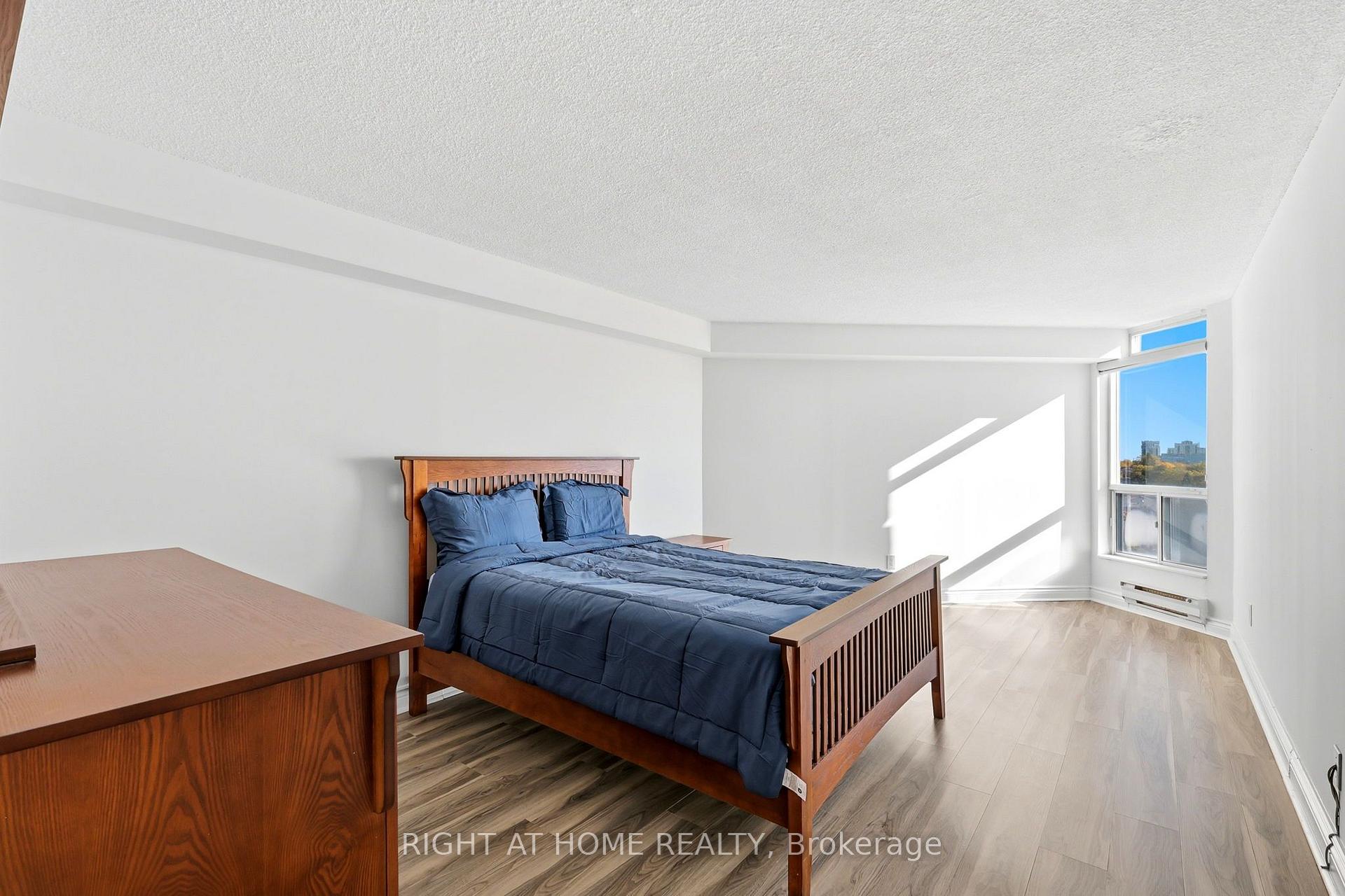 Photo 21 of Unit 816, 4727 Sheppard Avenue E, Scarborough, Agincourt South-Malvern West — HOMEH