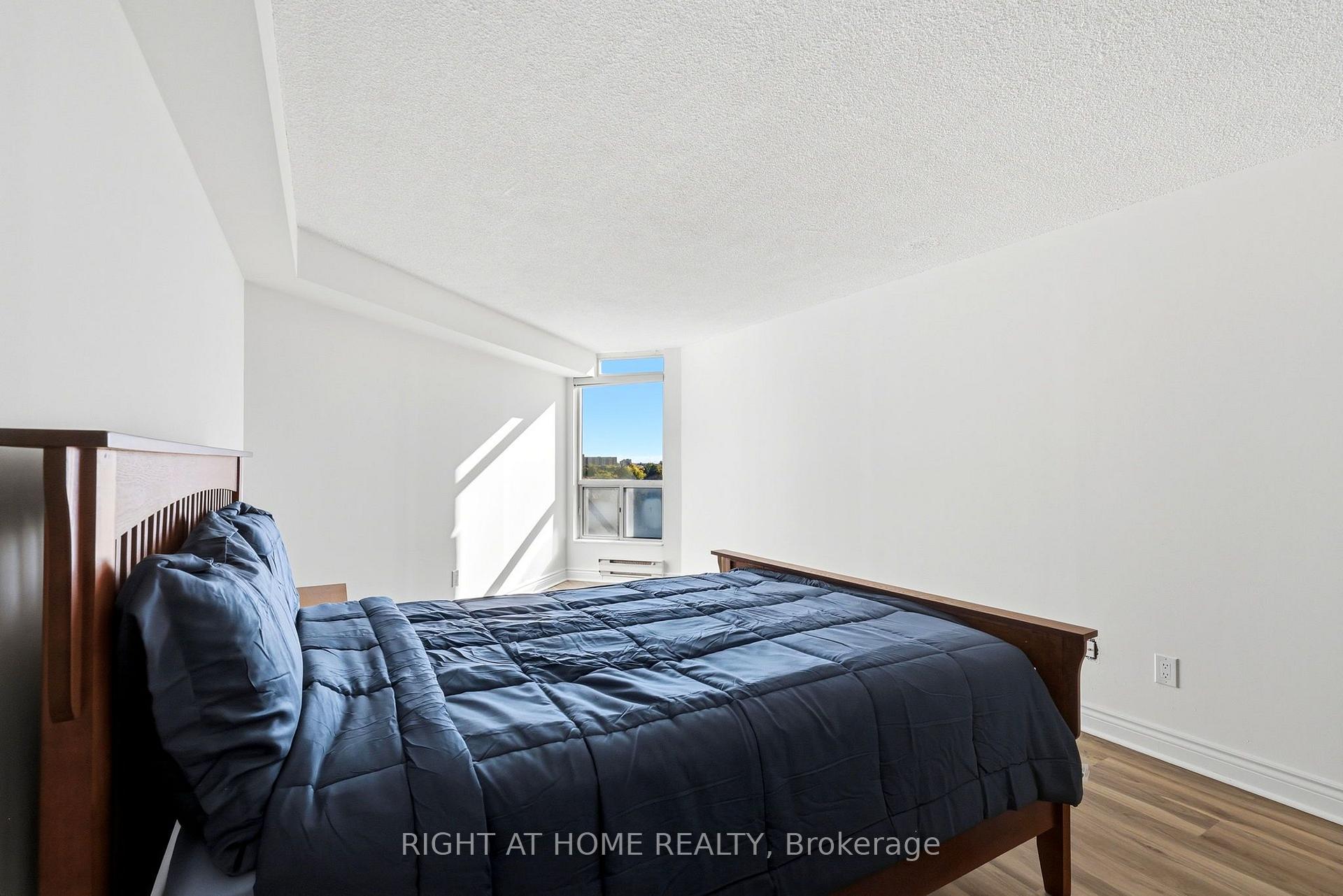 Photo 23 of Unit 816, 4727 Sheppard Avenue E, Scarborough, Agincourt South-Malvern West — HOMEH