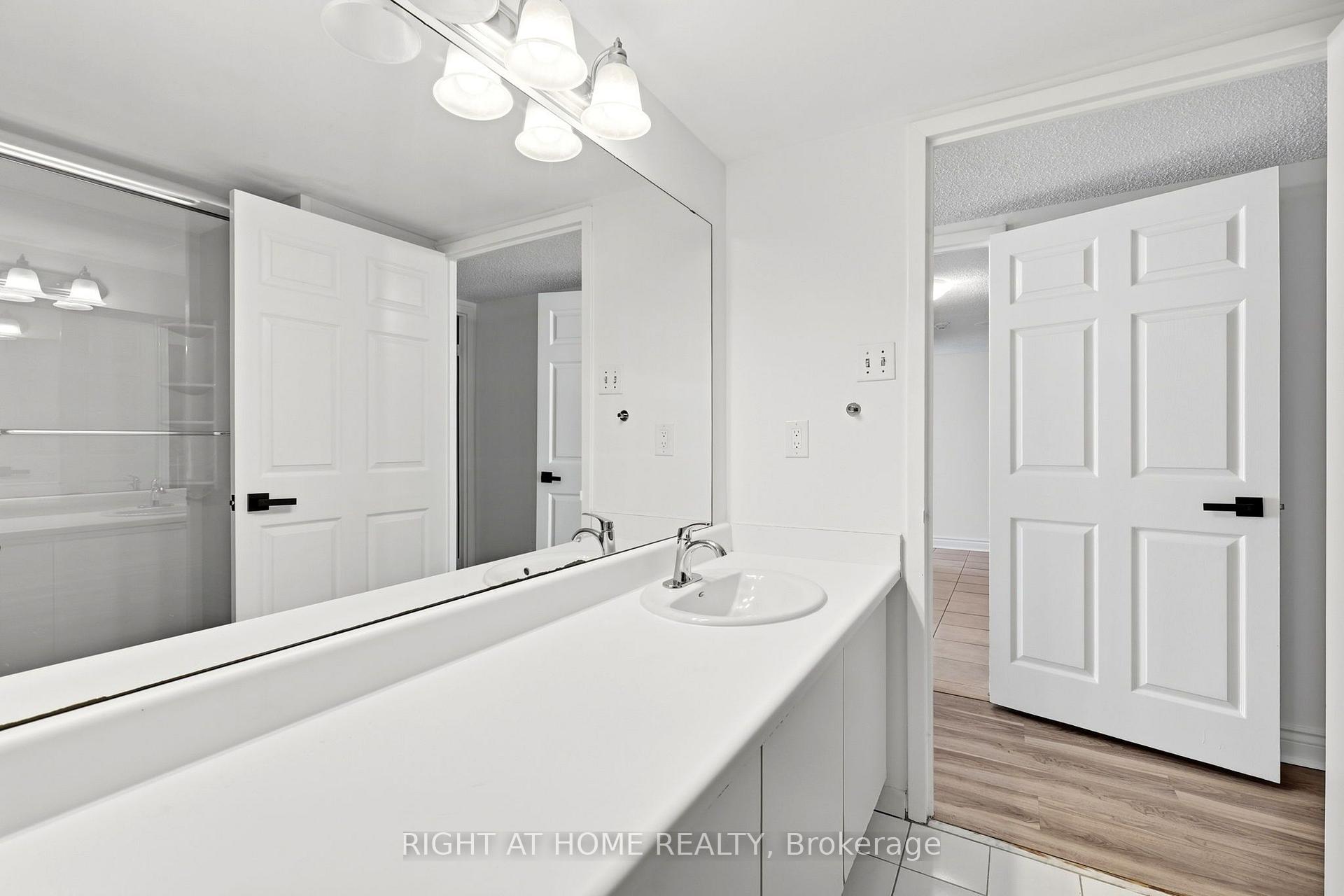 Photo 27 of Unit 816, 4727 Sheppard Avenue E, Scarborough, Agincourt South-Malvern West — HOMEH