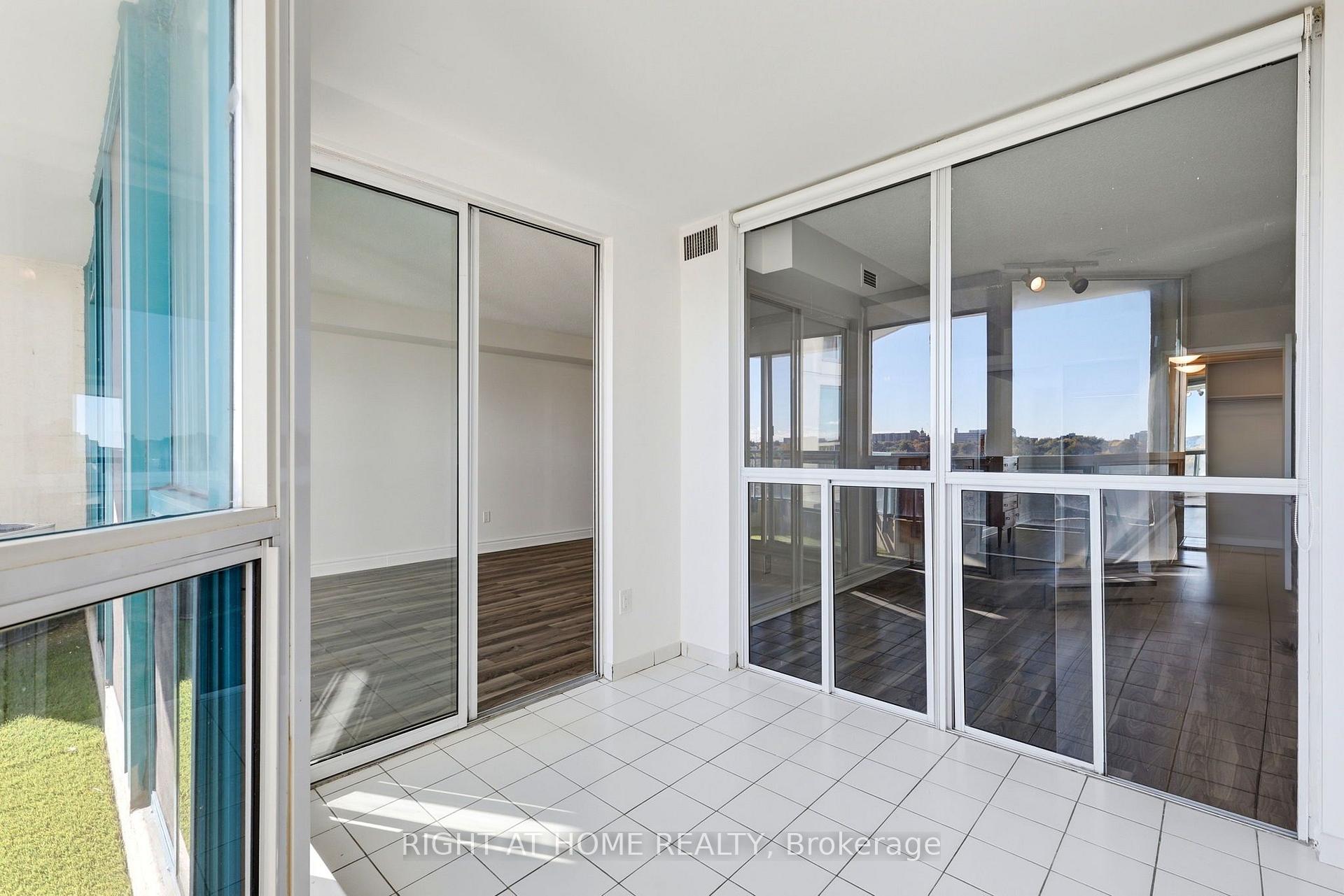 Photo 28 of Unit 816, 4727 Sheppard Avenue E, Scarborough, Agincourt South-Malvern West — HOMEH