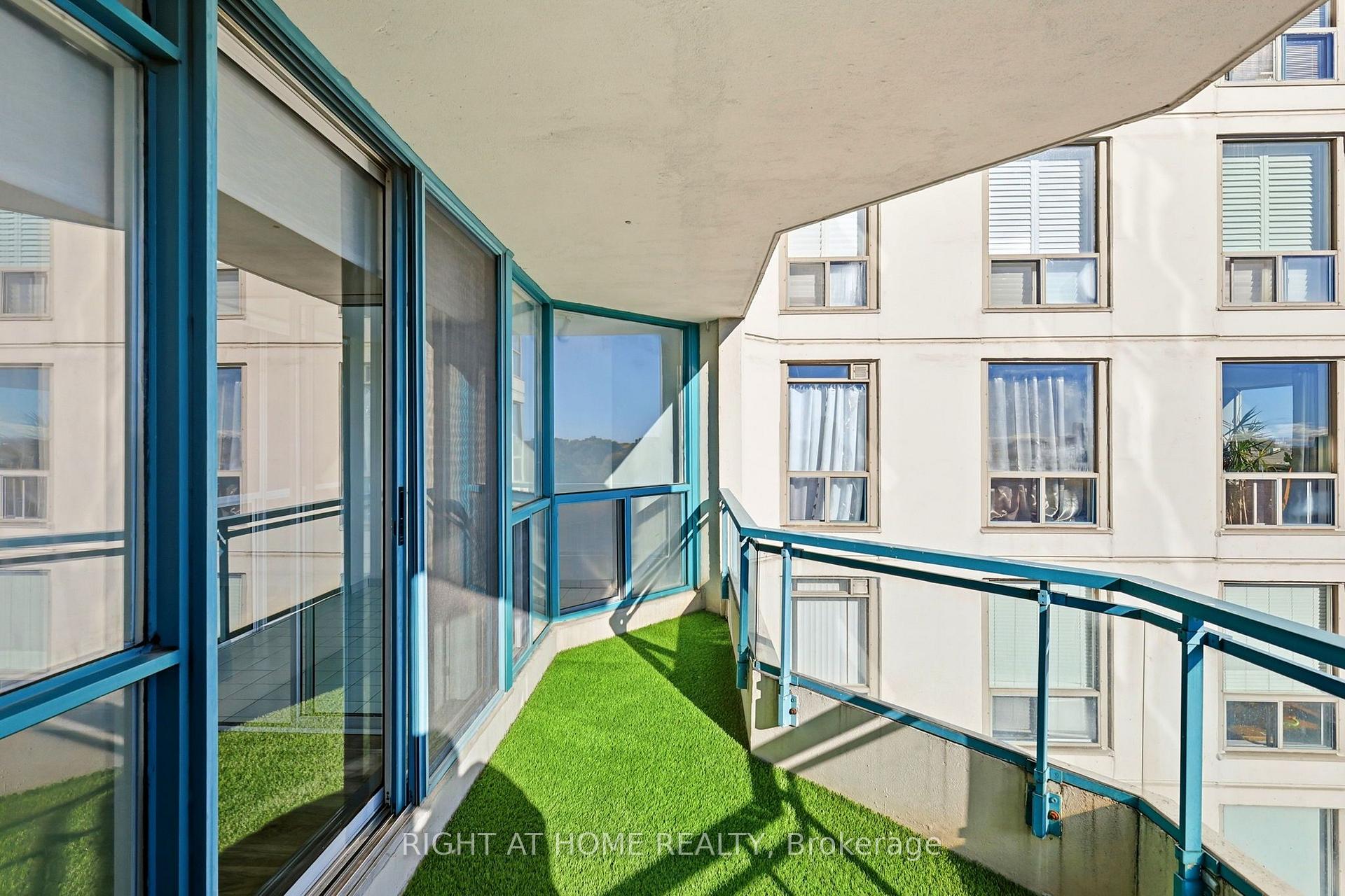 Photo 31 of Unit 816, 4727 Sheppard Avenue E, Scarborough, Agincourt South-Malvern West — HOMEH