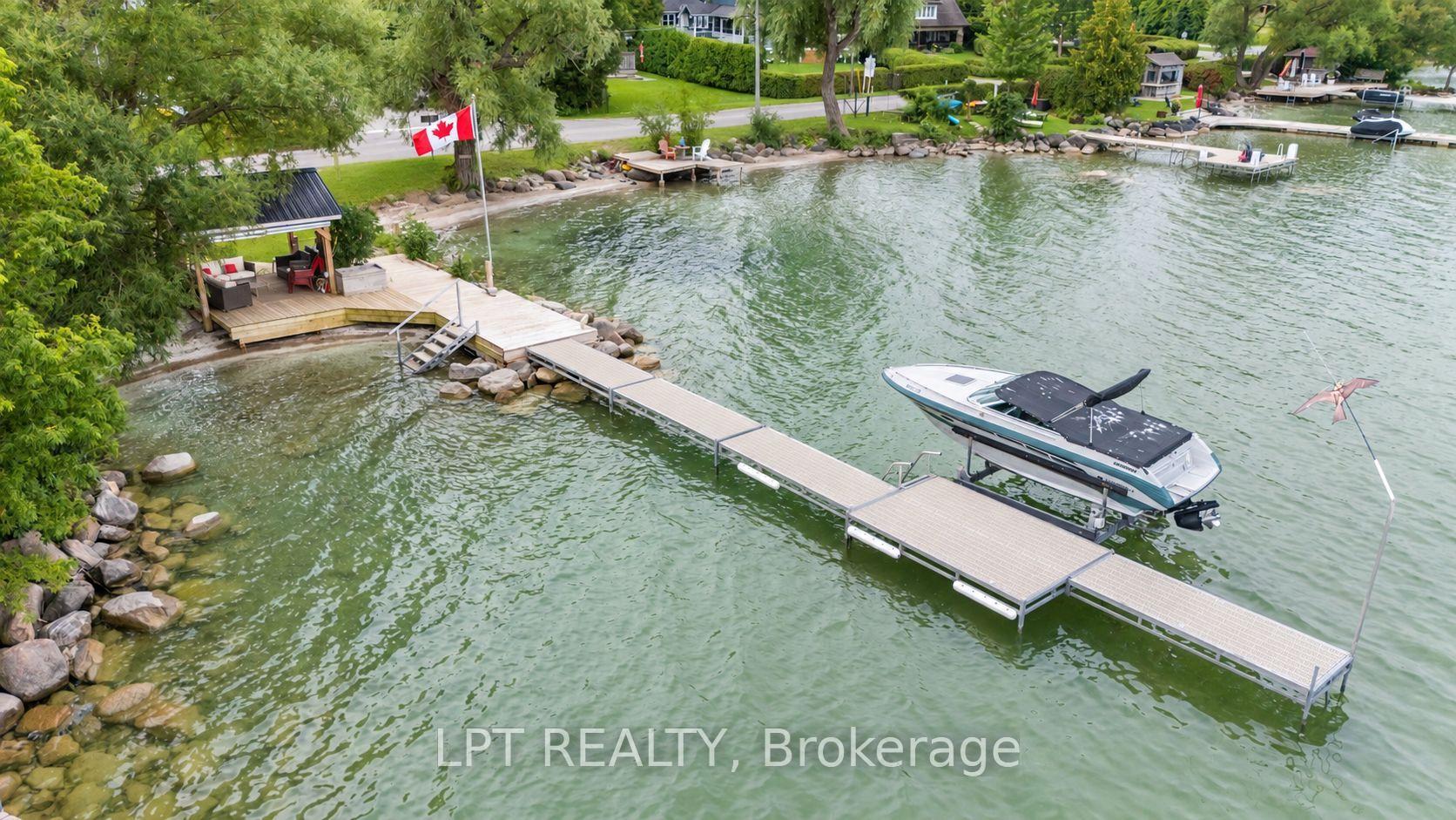 Photo 1 of 427 Lake Drive E, Georgina, Historic Lakeshore Communities — HOMEH