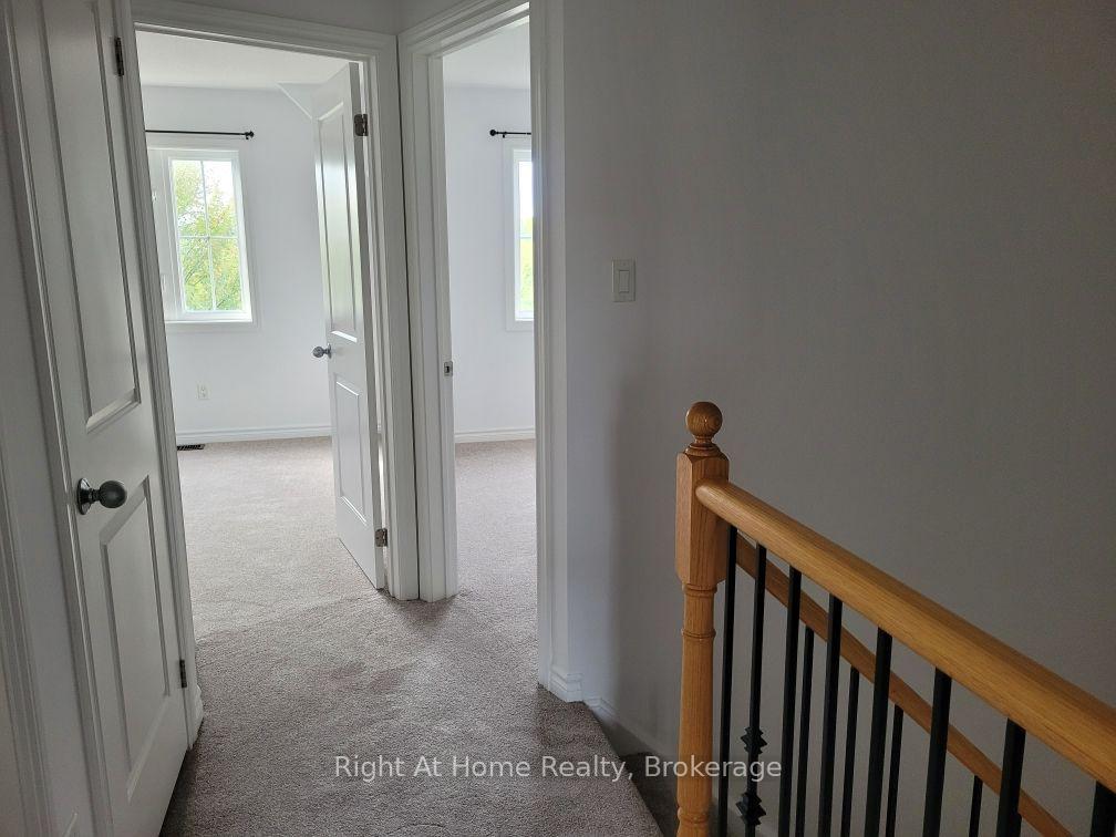 Photo 5 of 294 Brookhill Boulevard, Clarington, Bowmanville — HOMEH