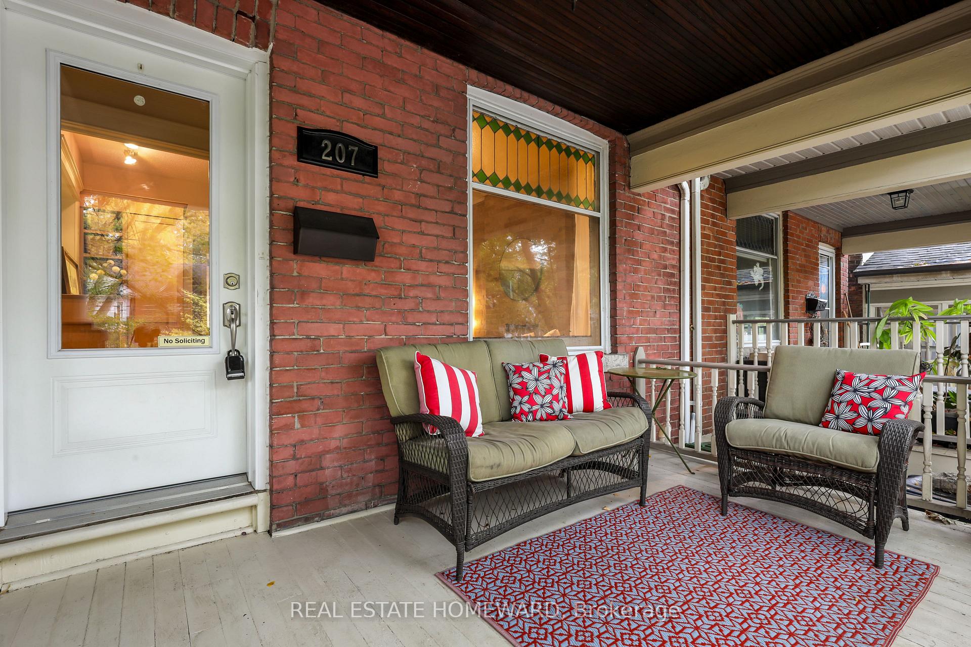 Photo 2 of 207 Waverley Road, Toronto, The Beaches — HOMEH