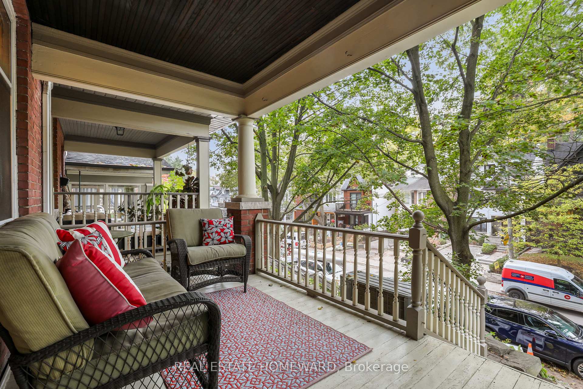 Photo 3 of 207 Waverley Road, Toronto, The Beaches — HOMEH