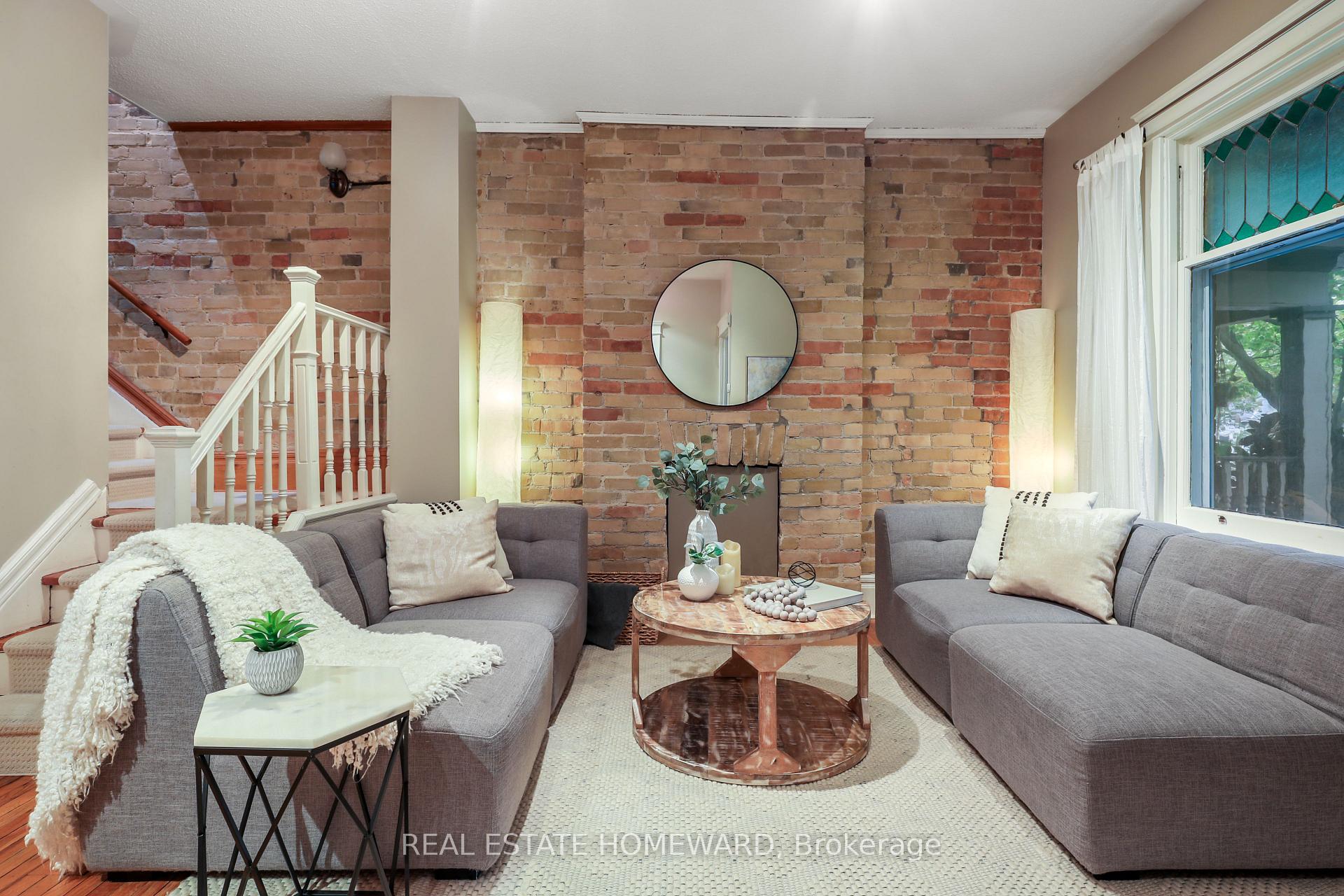 Photo 8 of 207 Waverley Road, Toronto, The Beaches — HOMEH