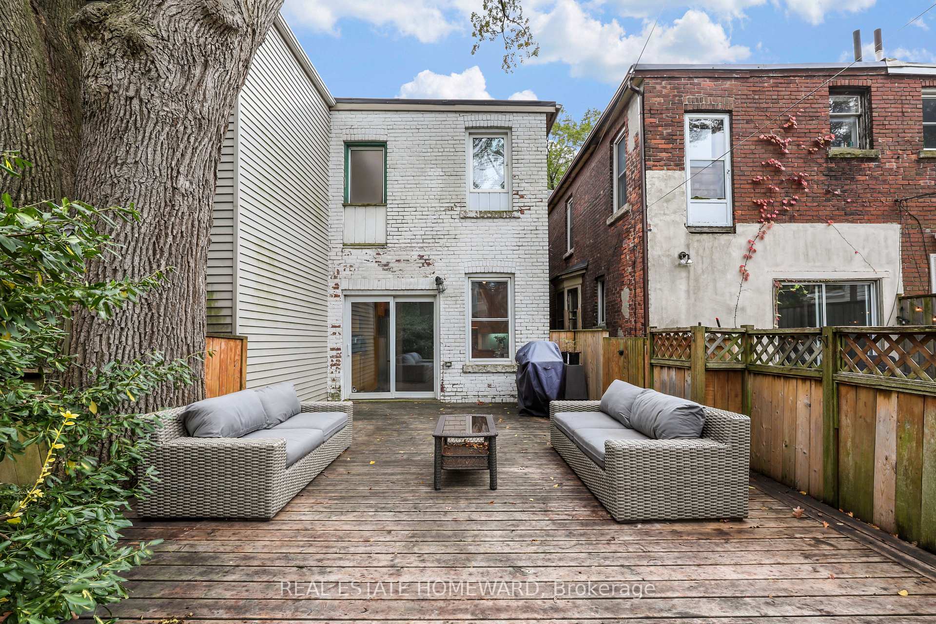 Photo 38 of 207 Waverley Road, Toronto, The Beaches — HOMEH