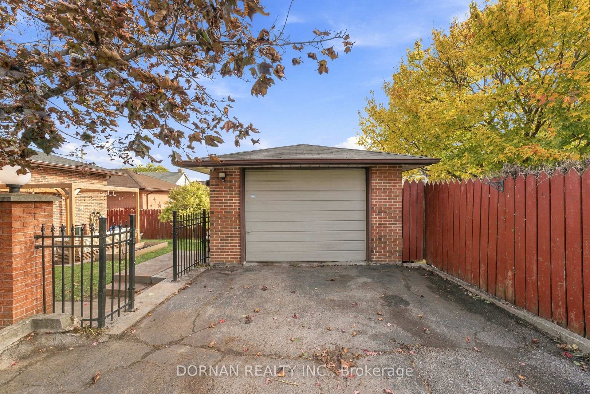 Photo 45 of 189 Hibbert Avenue, Oshawa, Vanier — HOMEH