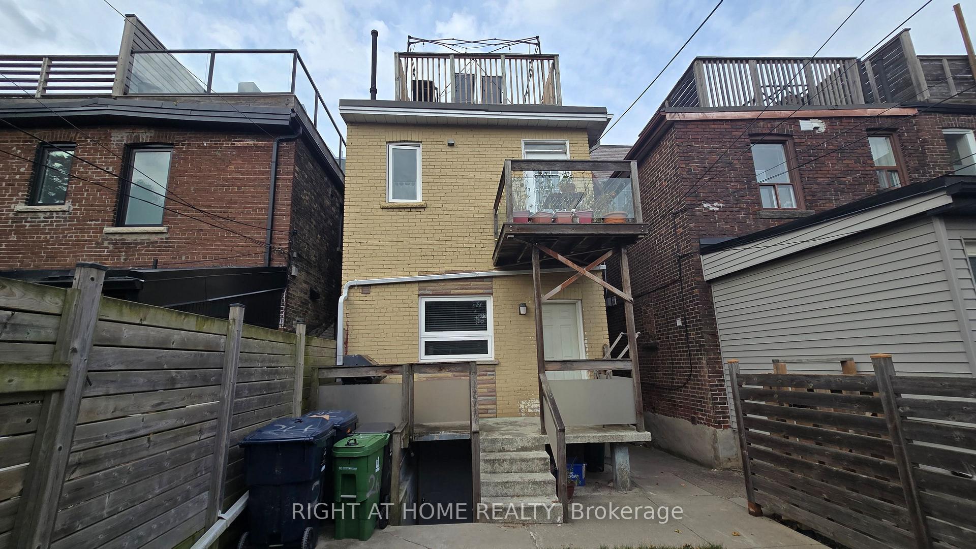 Photo 10 of 261 Grace Street, Toronto, Palmerston-Little Italy — HOMEH