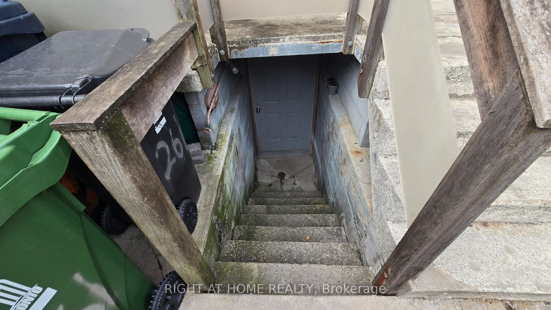 Photo 11 of 261 Grace Street, Toronto, Palmerston-Little Italy — HOMEH
