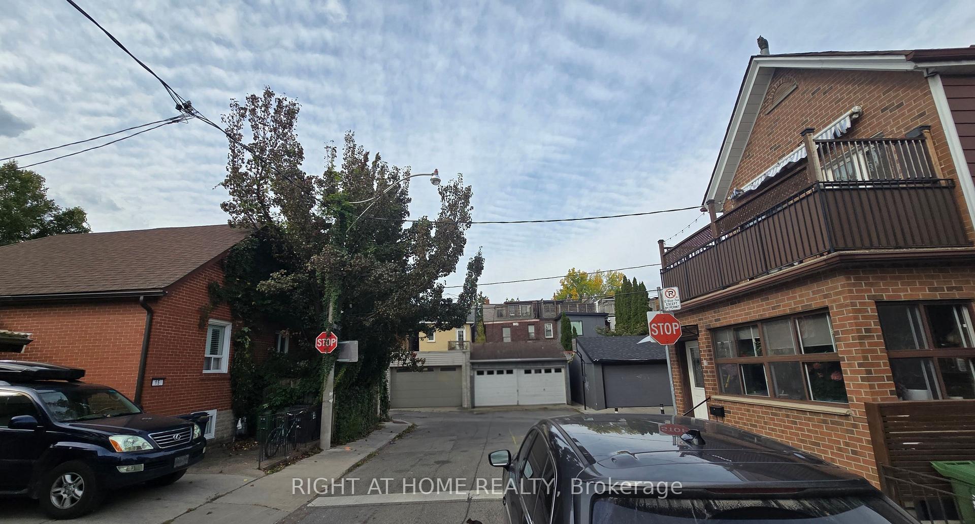 Photo 13 of 261 Grace Street, Toronto, Palmerston-Little Italy — HOMEH