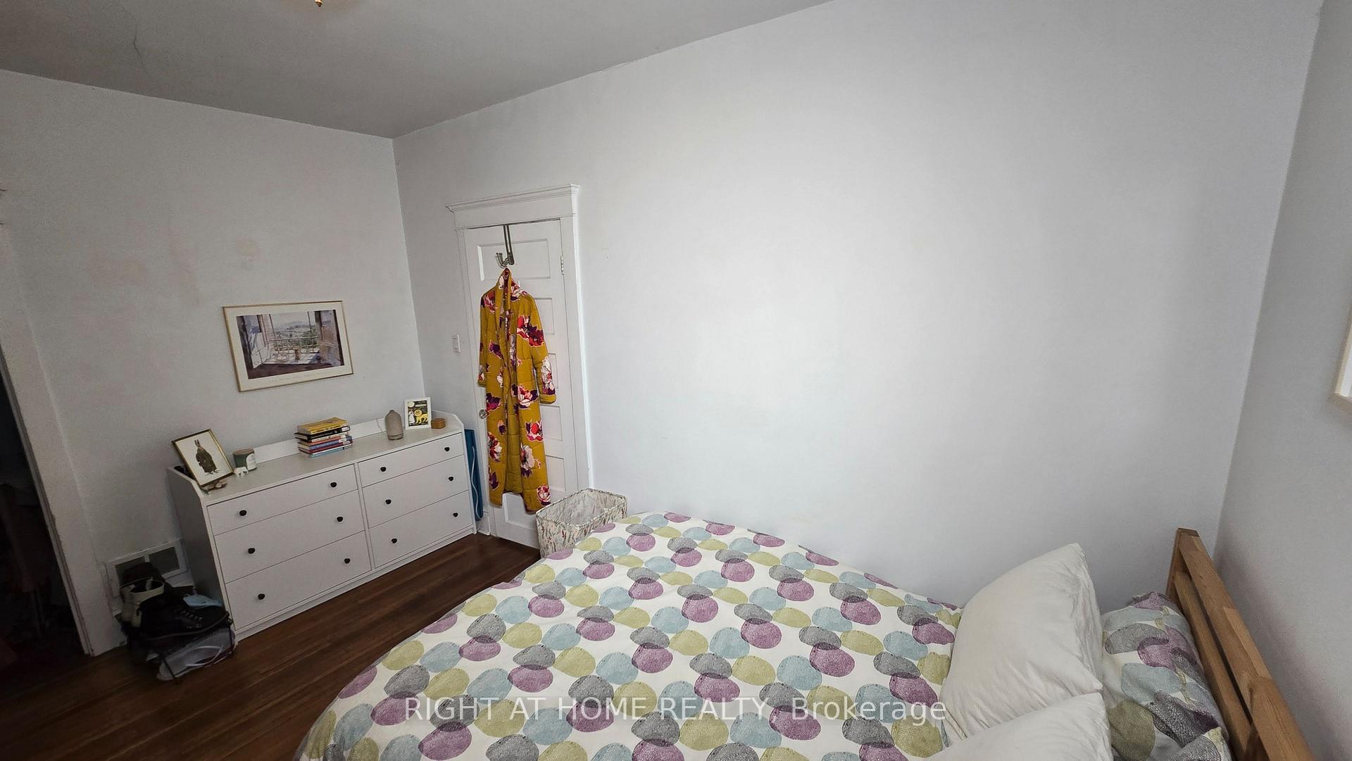 Photo 21 of 261 Grace Street, Toronto, Palmerston-Little Italy — HOMEH