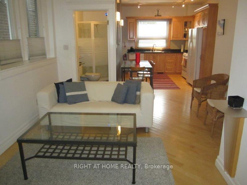 Photo 33 of 261 Grace Street, Toronto, Palmerston-Little Italy — HOMEH