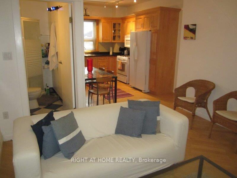 Photo 34 of 261 Grace Street, Toronto, Palmerston-Little Italy — HOMEH
