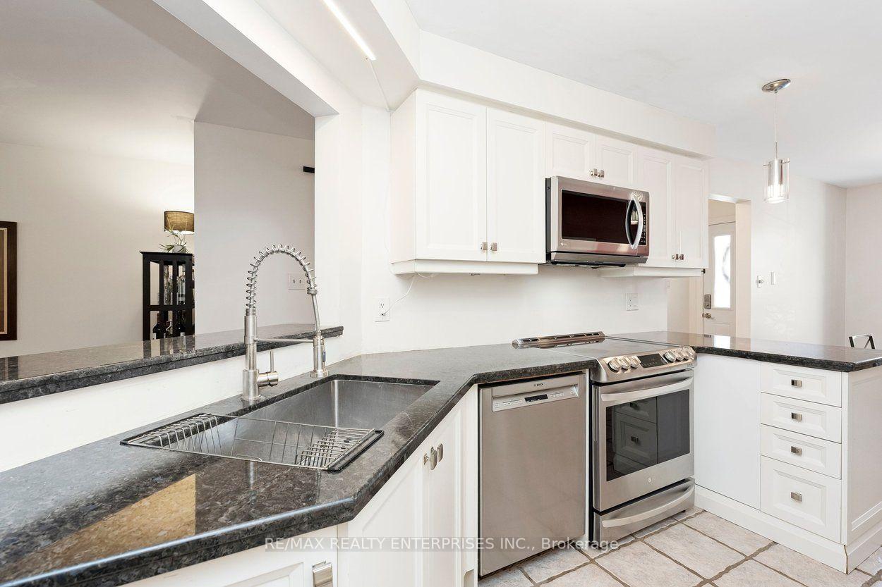 Photo 7 of Unit 117, 2055 Walkers Line, Burlington, Rose — HOMEH