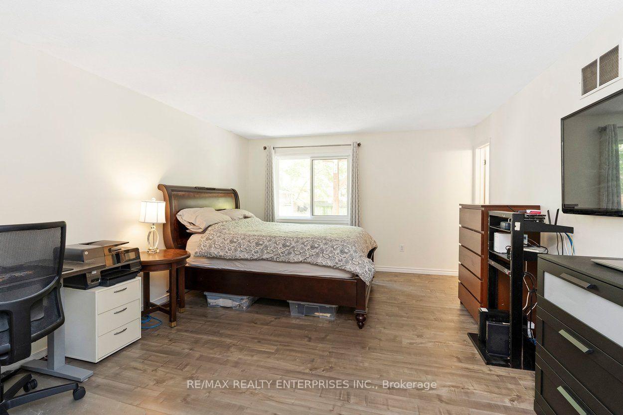 Photo 19 of Unit 117, 2055 Walkers Line, Burlington, Rose — HOMEH