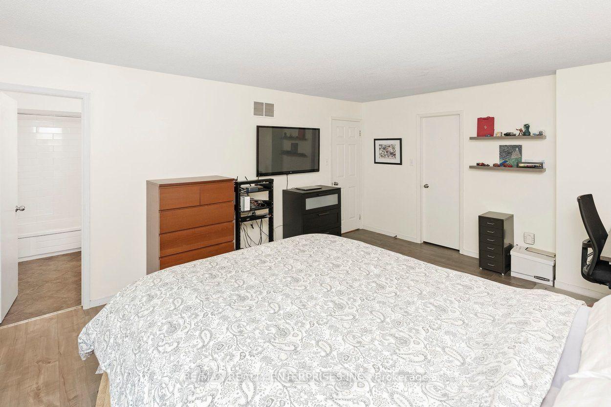 Photo 22 of Unit 117, 2055 Walkers Line, Burlington, Rose — HOMEH
