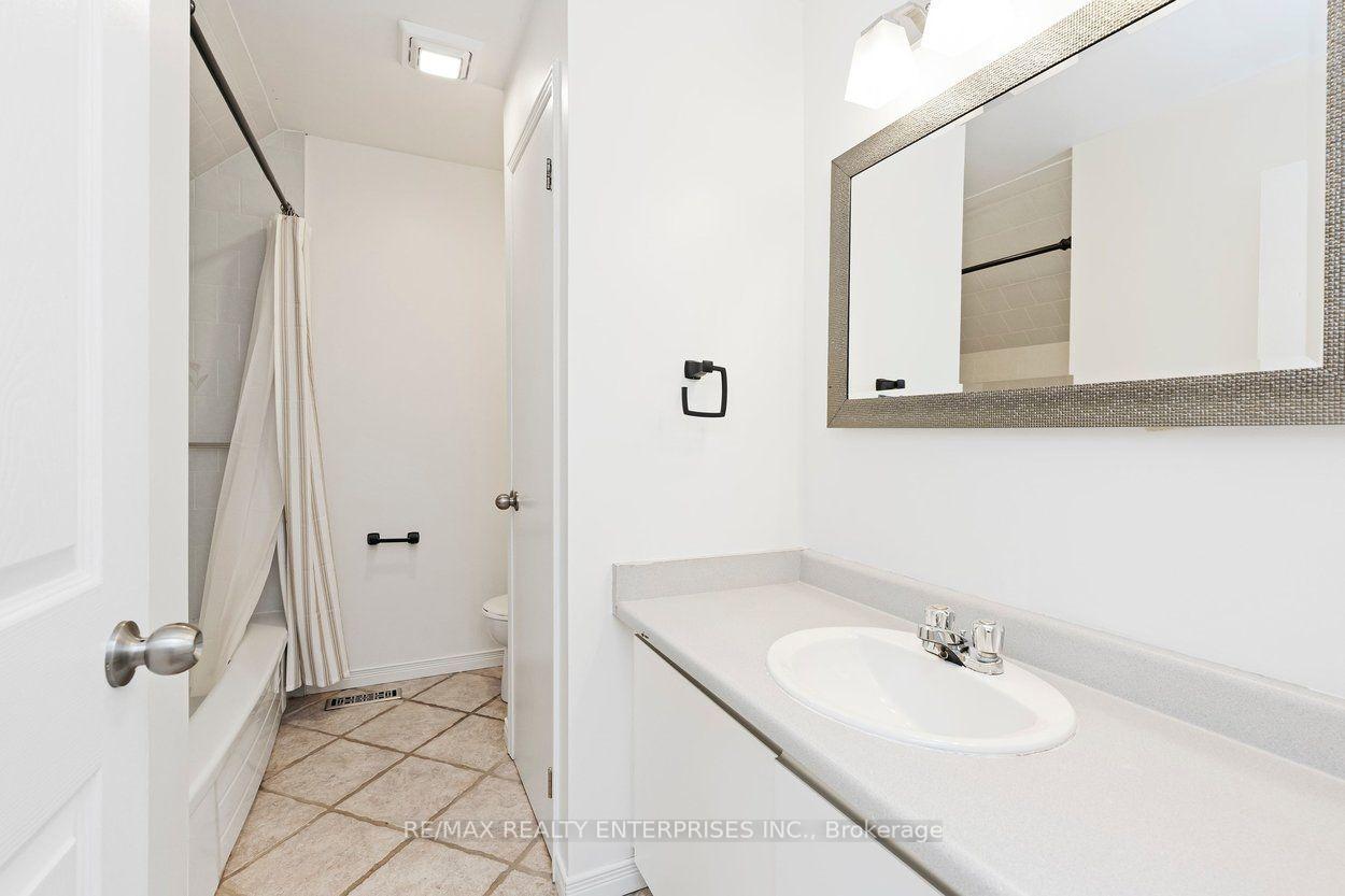 Photo 26 of Unit 117, 2055 Walkers Line, Burlington, Rose — HOMEH