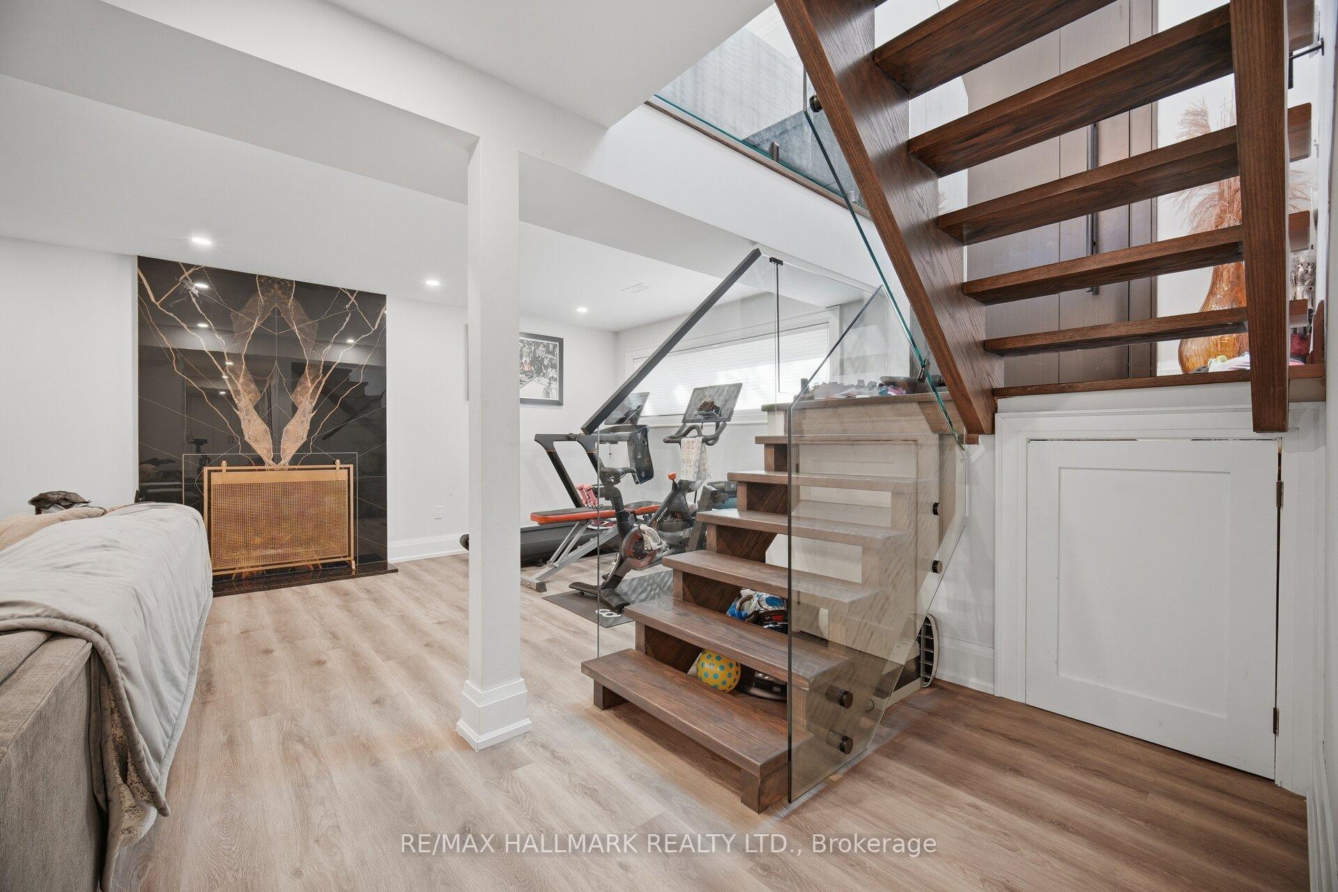 Photo 27 of 407 Bronte Road, Oakville, West — HOMEH