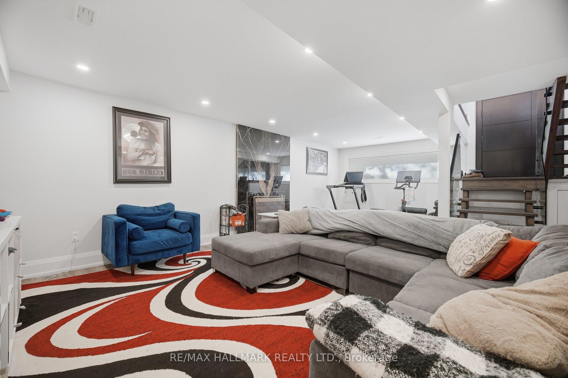 Photo 28 of 407 Bronte Road, Oakville, West — HOMEH