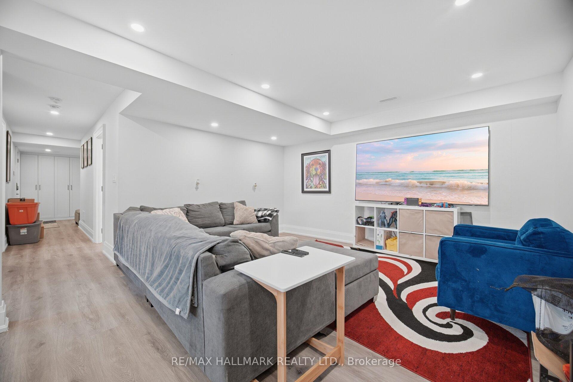 Photo 29 of 407 Bronte Road, Oakville, West — HOMEH