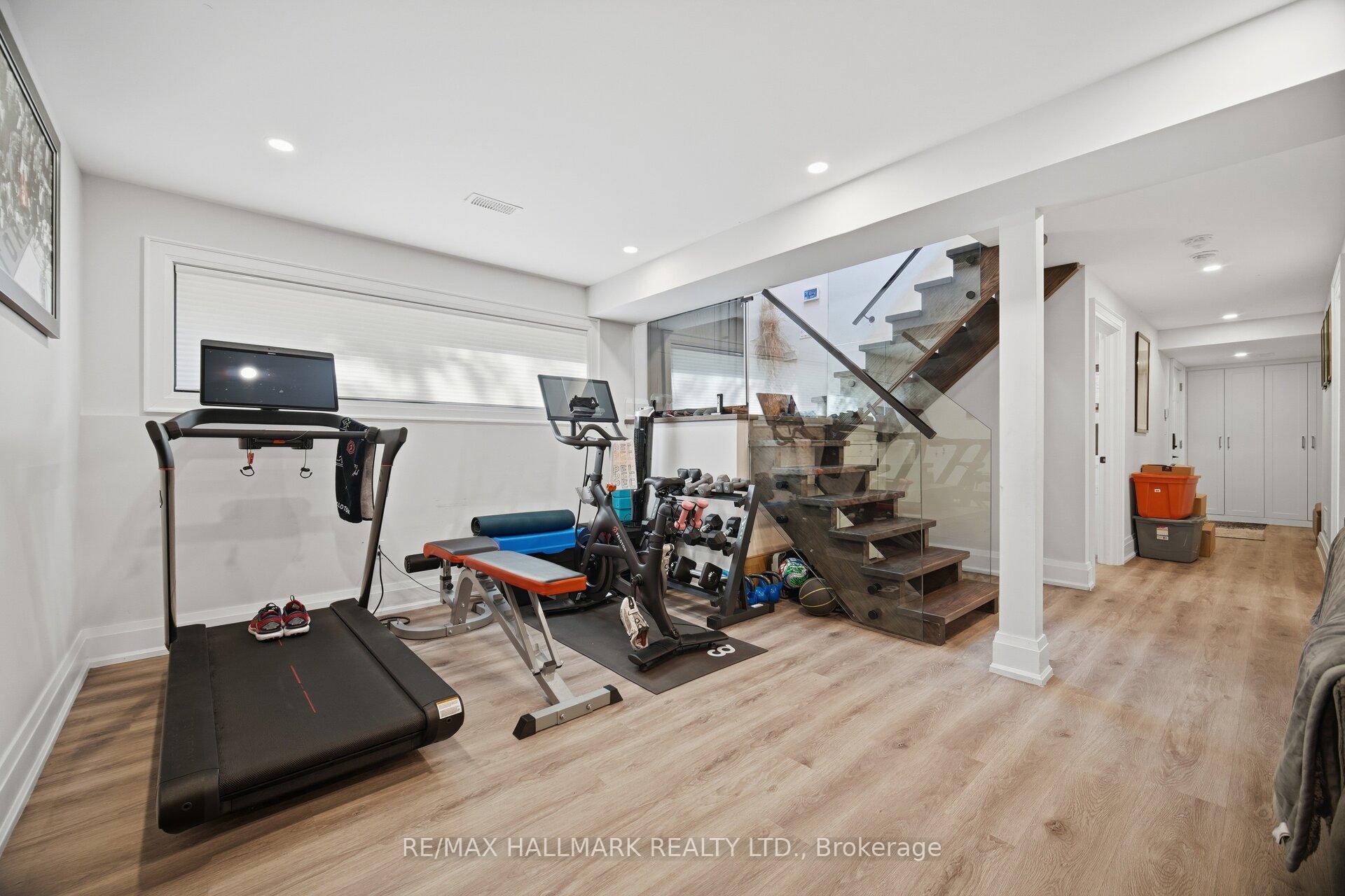 Photo 31 of 407 Bronte Road, Oakville, West — HOMEH