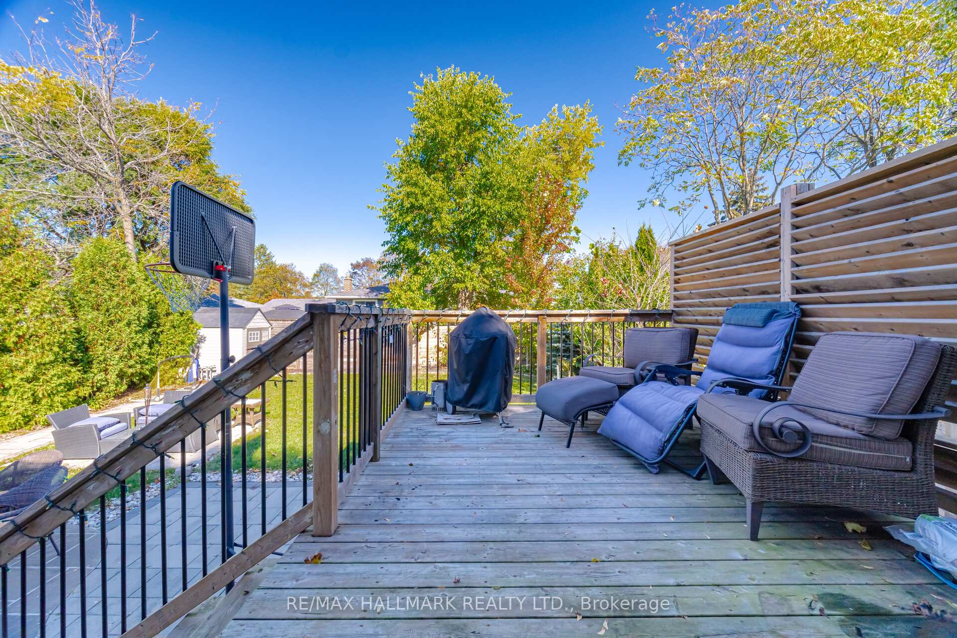 Photo 35 of 407 Bronte Road, Oakville, West — HOMEH