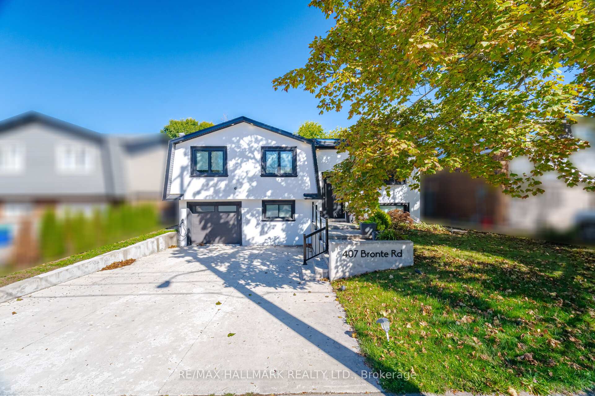 Photo 37 of 407 Bronte Road, Oakville, West — HOMEH