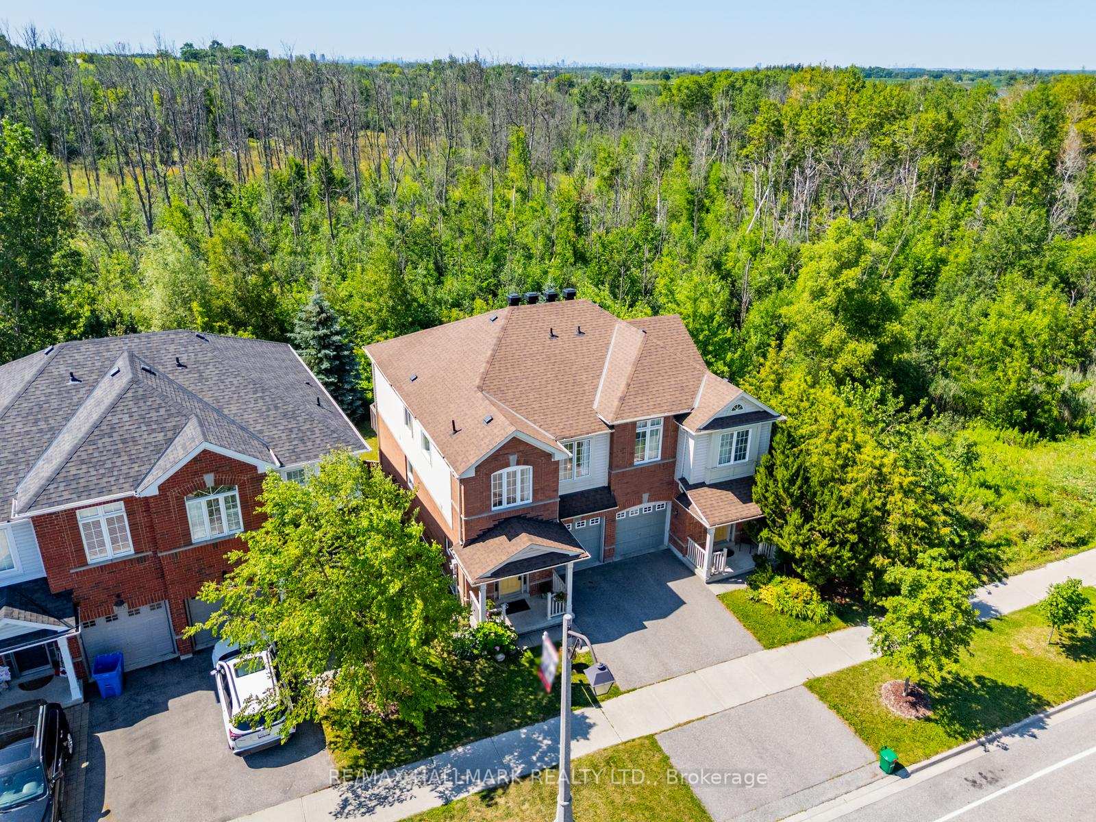 Photo of 281 Reeves Way Boulevard