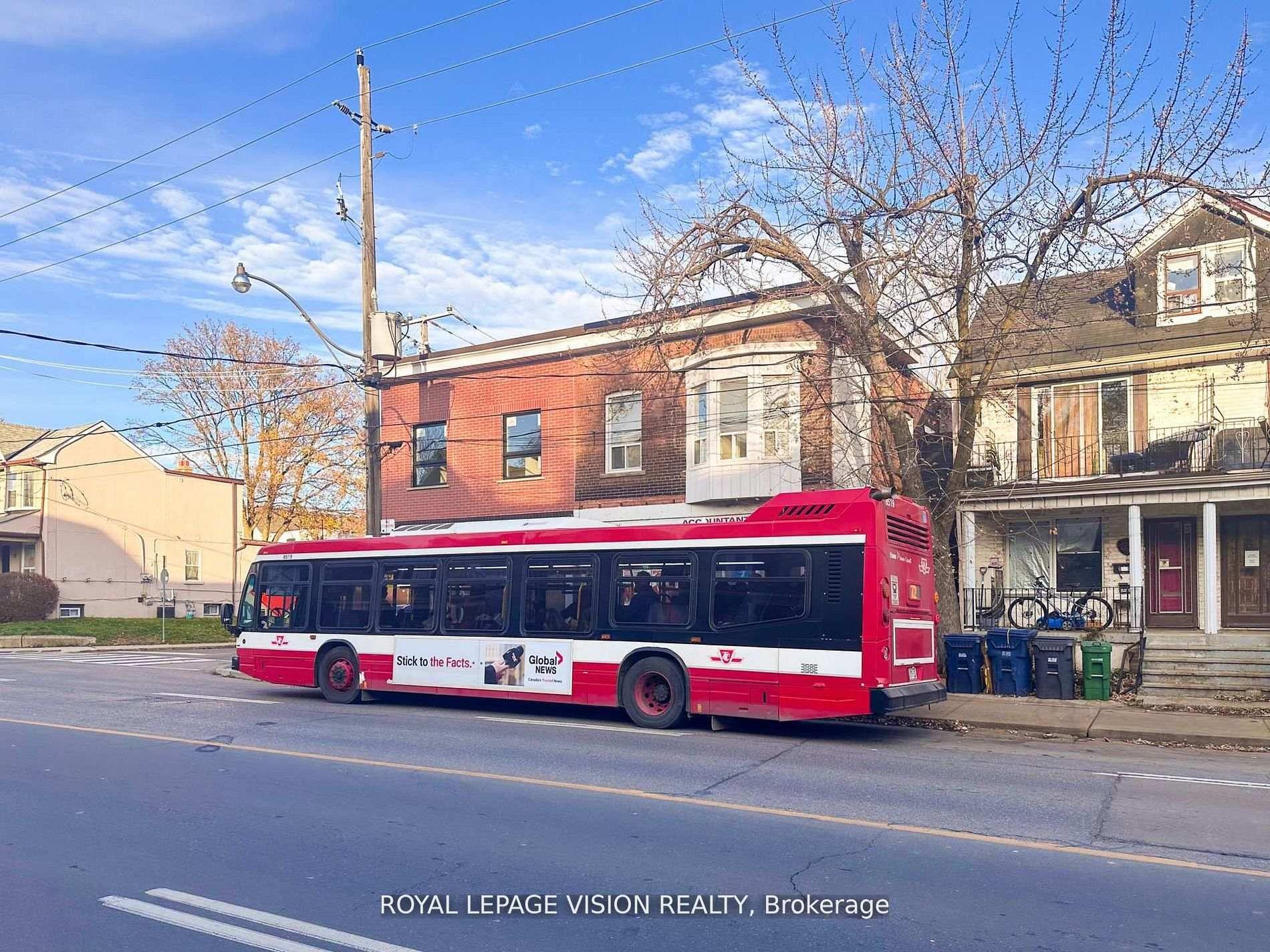 Photo 2 of Unit Upper, 819 Pape Avenue, Toronto, Danforth Village-East York — HOMEH