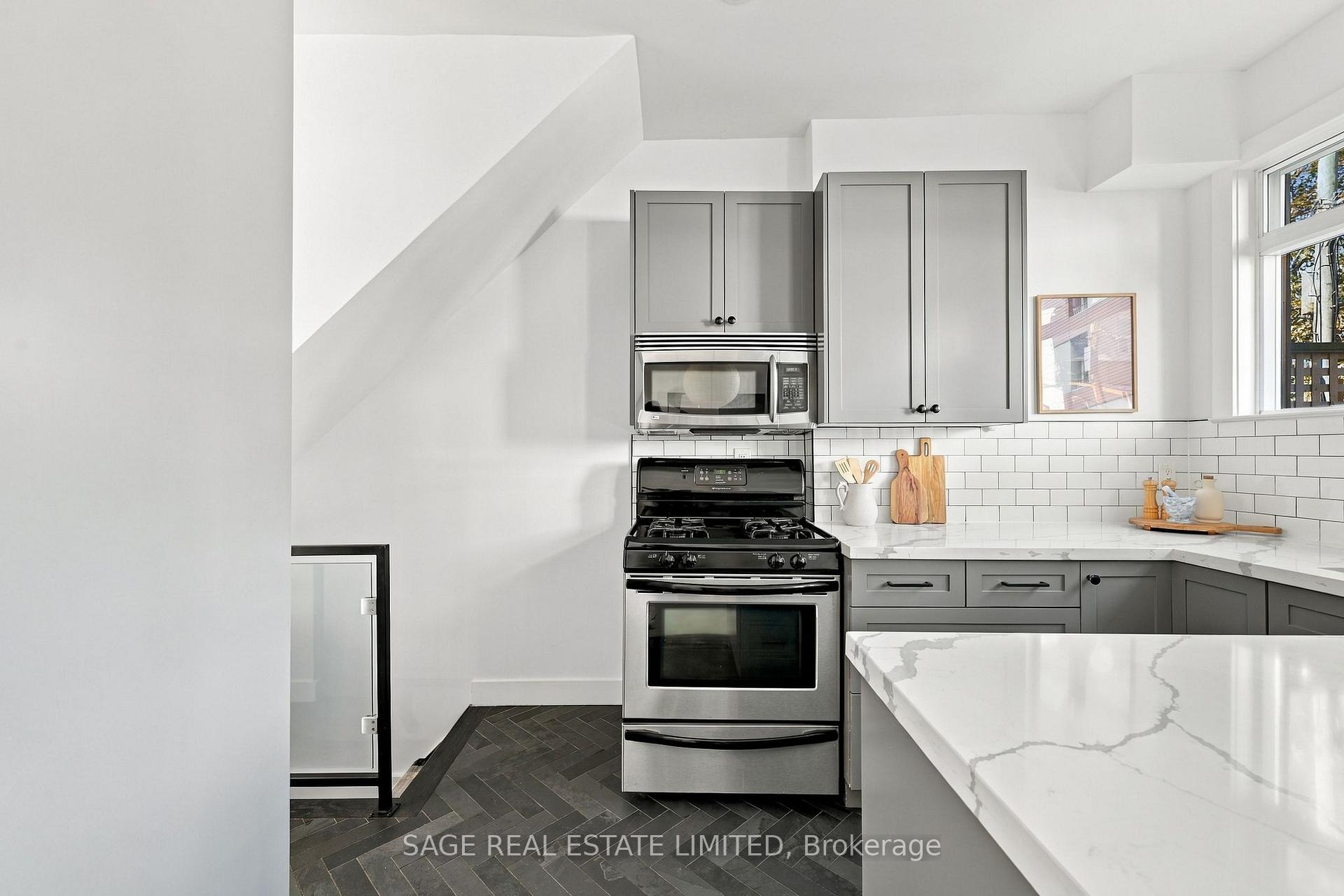 Photo 9 of 100 Dagmar Avenue, Toronto, South Riverdale — HOMEH
