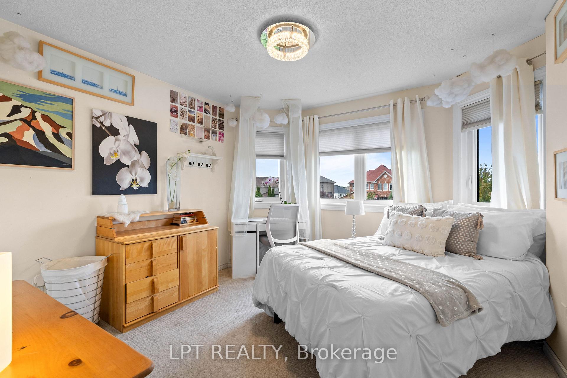 Photo 27 of 370 Silken Laumann Drive, Newmarket, Stonehaven-Wyndham — HOMEH
