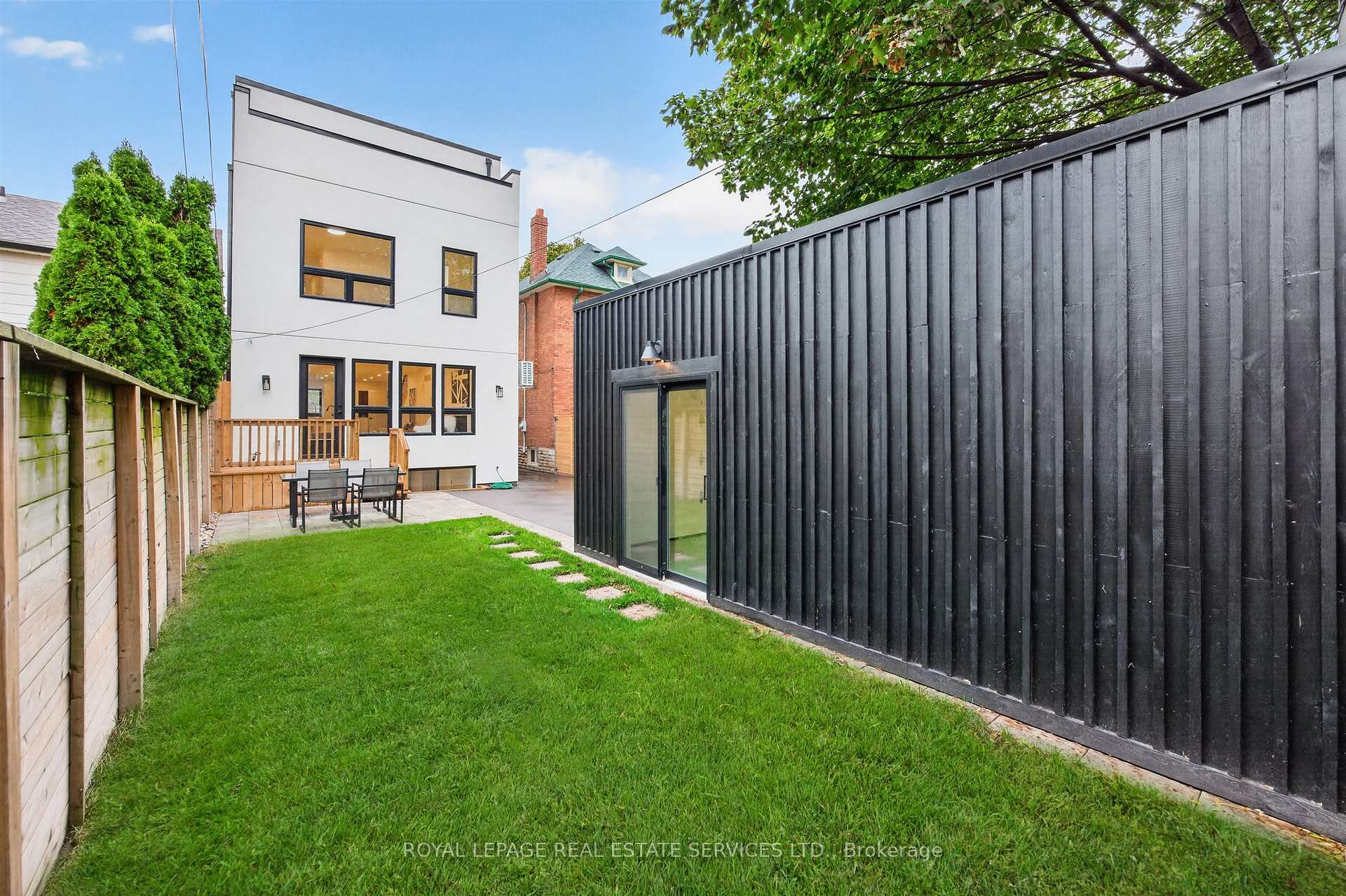 Photo 44 of 139 Priscilla Avenue, Toronto, Runnymede-Bloor West Village — HOMEH
