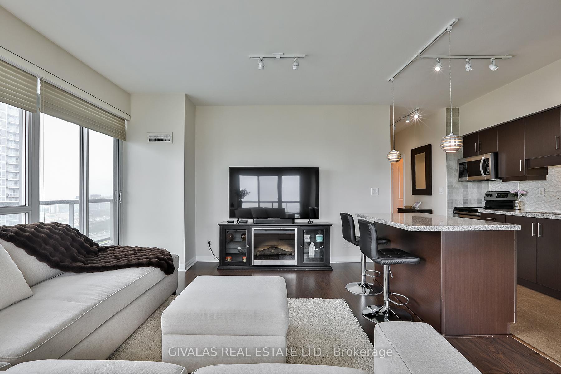 Photo 10 of Unit 2110, 30 Herons Hill Way, North York, Henry Farm — HOMEH