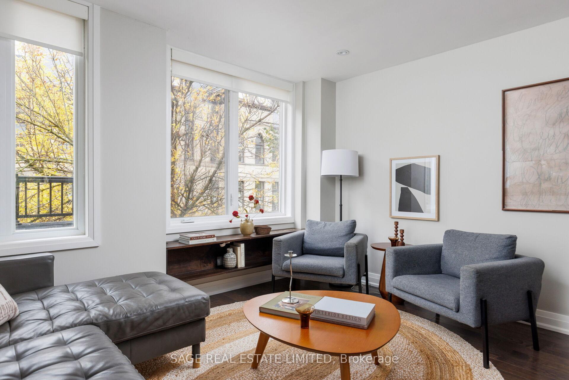 Photo 1 of Unit TH06, 140 Bathurst Street, Toronto, Niagara — HOMEH