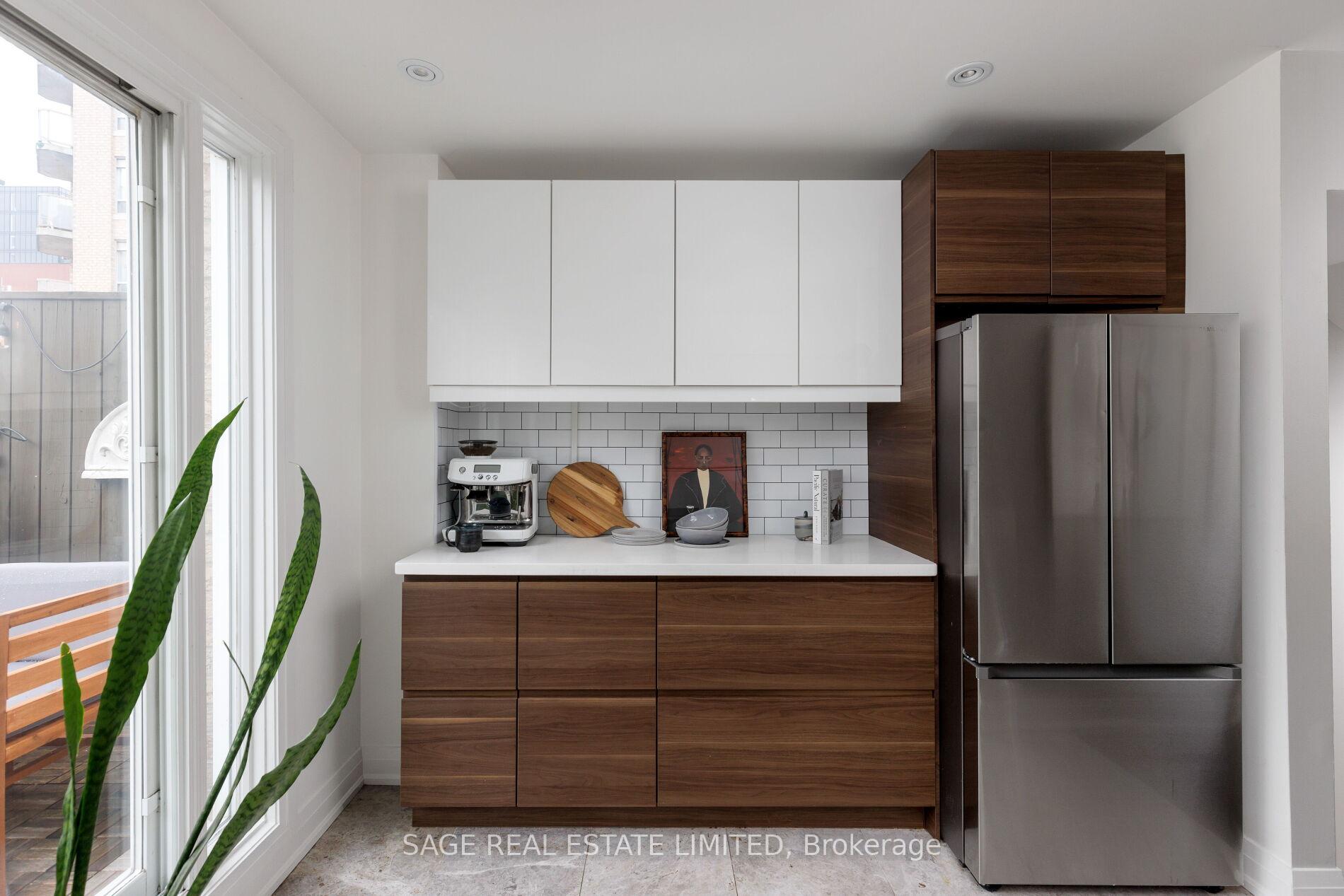 Photo 26 of Unit TH06, 140 Bathurst Street, Toronto, Niagara — HOMEH