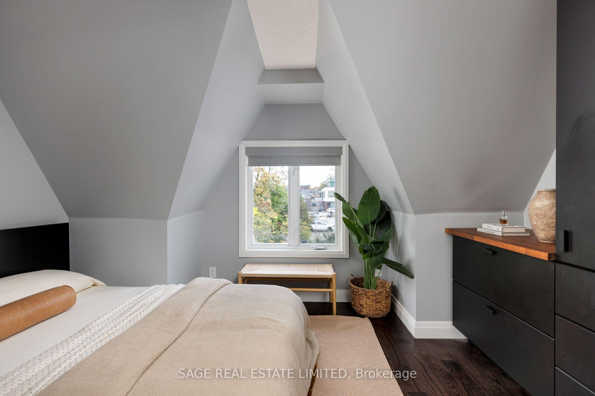 Photo 37 of Unit TH06, 140 Bathurst Street, Toronto, Niagara — HOMEH
