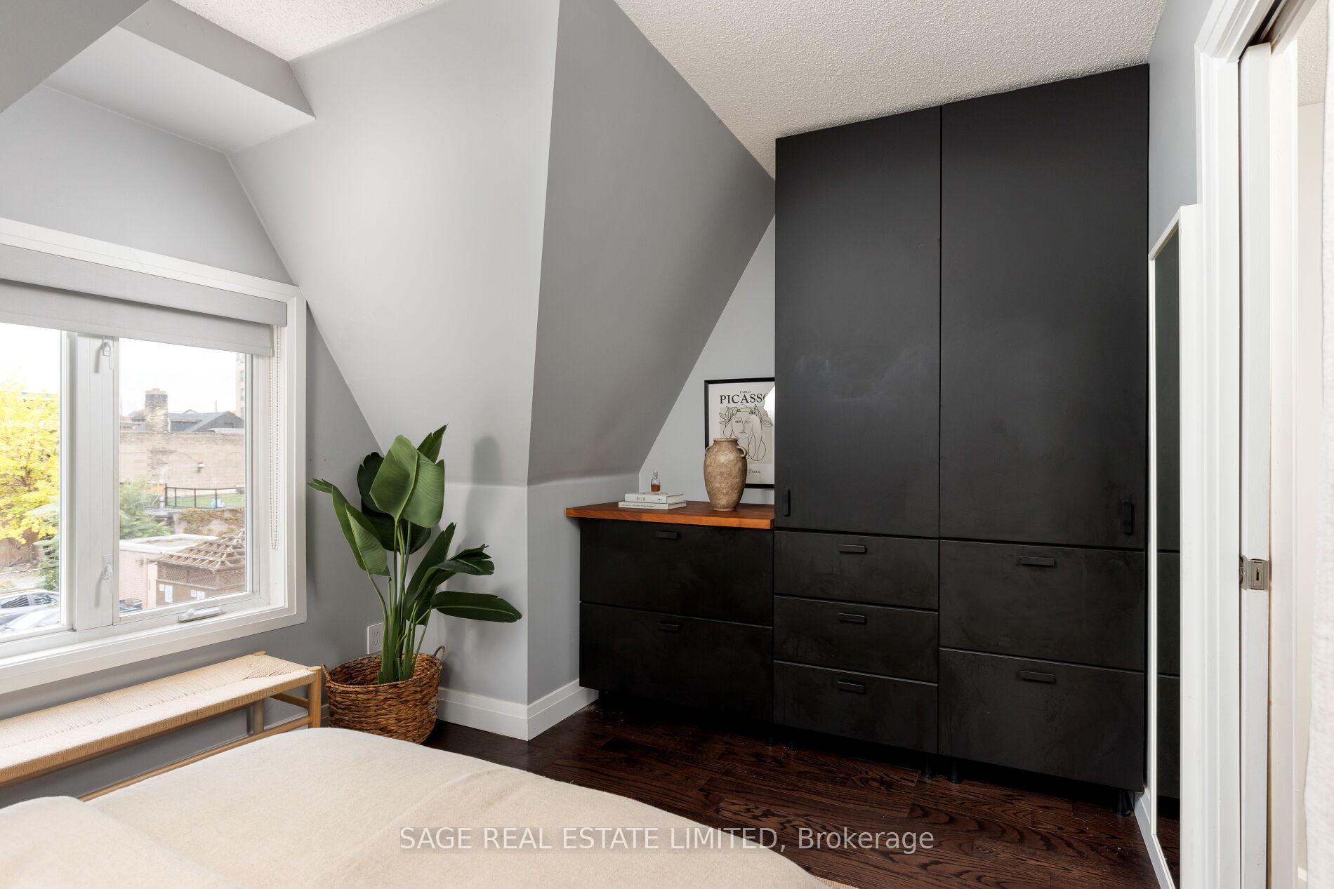 Photo 39 of Unit TH06, 140 Bathurst Street, Toronto, Niagara — HOMEH