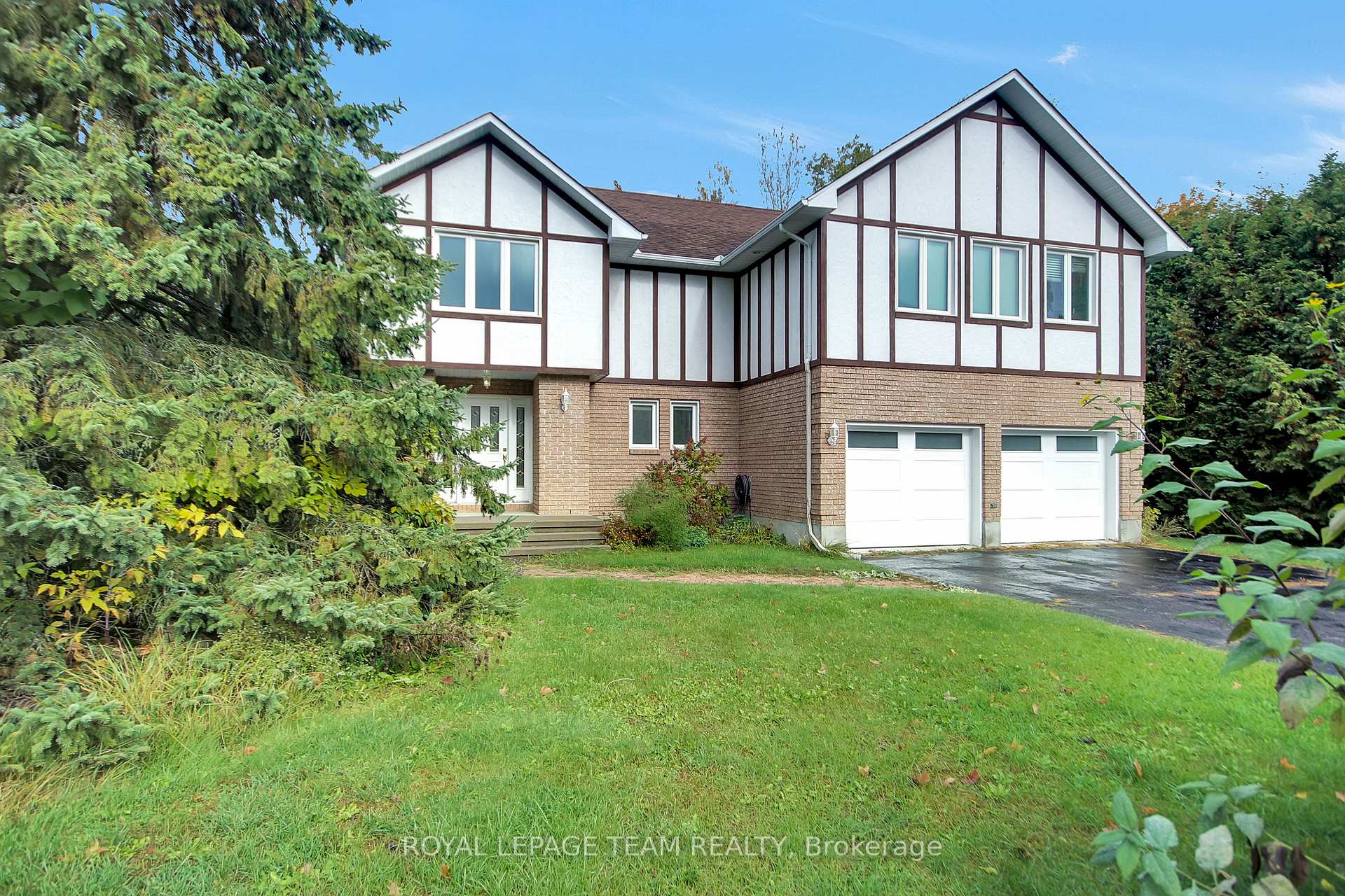 Photo 1 of 7089 Bush Drive, Ottawa, Greely — HOMEH
