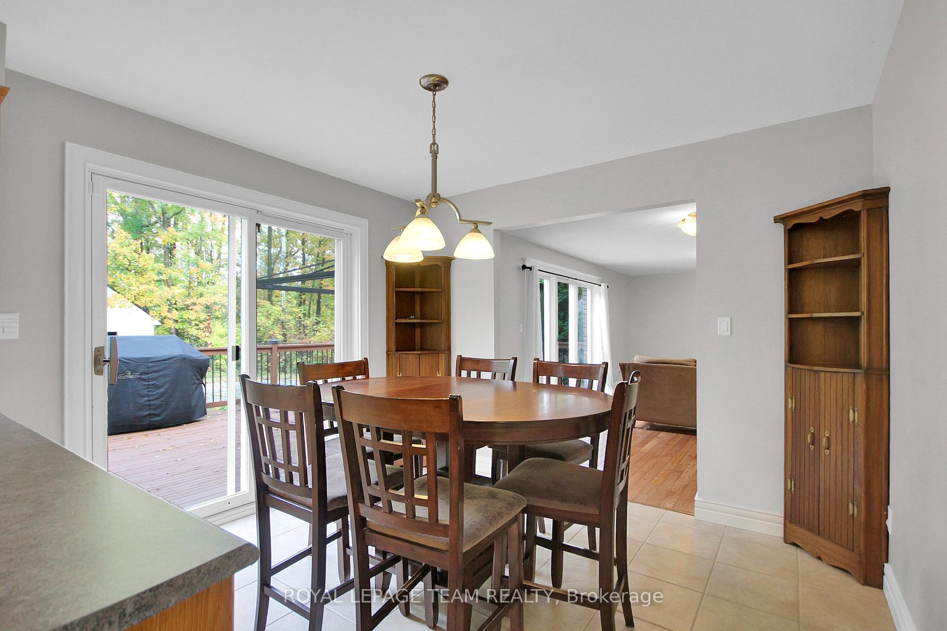 Photo 13 of 7089 Bush Drive, Ottawa, Greely — HOMEH