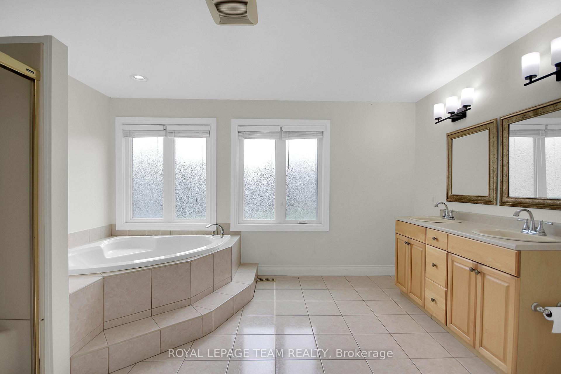 Photo 25 of 7089 Bush Drive, Ottawa, Greely — HOMEH