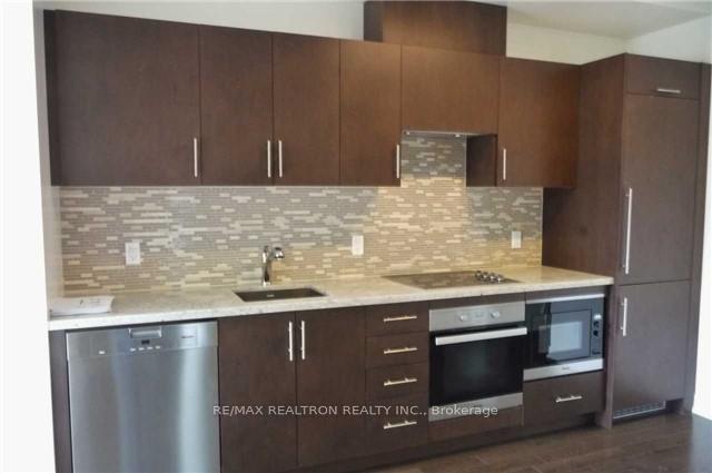 Photo 6 of Unit 422, 23 Glebe Road W, Toronto, Yonge-Eglinton — HOMEH