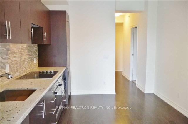 Photo 7 of Unit 422, 23 Glebe Road W, Toronto, Yonge-Eglinton — HOMEH