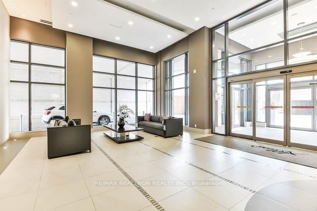Photo 8 of Unit 422, 23 Glebe Road W, Toronto, Yonge-Eglinton — HOMEH